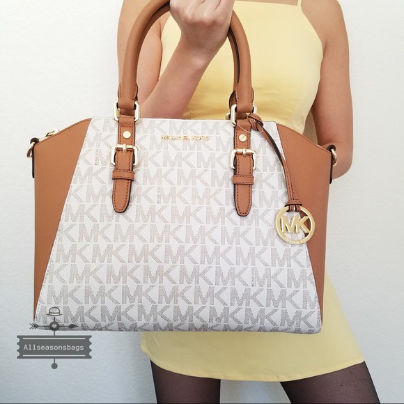 Michael Kors Handbags - NWT Michael Kors Ciara large satchel vanilla acorn